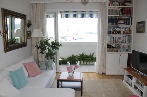 Bianca beach apartments