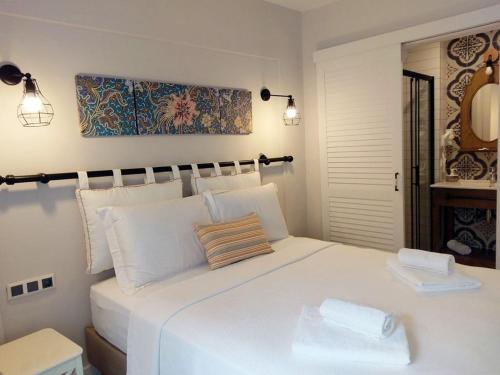 hora konukevi canakkale turkey booking com