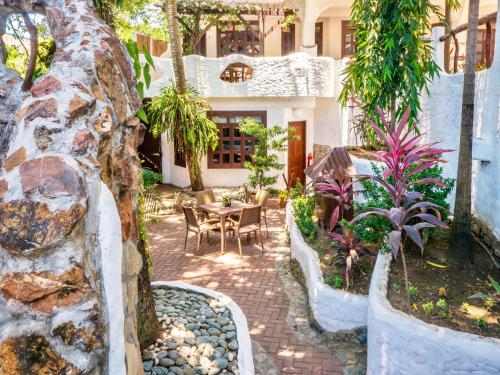 Atlantis Dive Resort Puerto Galera – Photos 2