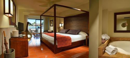 Katil atau katil-katil dalam bilik di Catalonia Royal Bavaro - All Inclusive - Adults Only