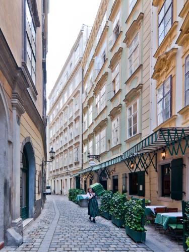Elegant Vienna
