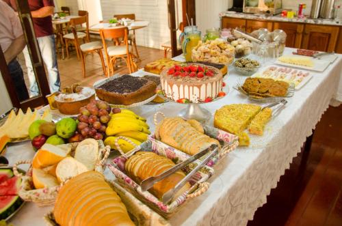 Makanan di atau berdekatan hotel