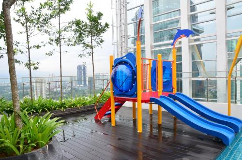 Kawasan permainan kanak-kanak di Suasana Residence JB City Lifestyle Suites by NEO