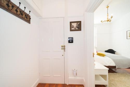 Central London Apartment - Great Location photo 97