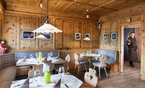 Gallery image of R&ouml;sslwirt in Barbiano