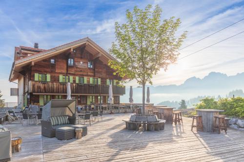 Imagen de la galería de Rinderberg Swiss Alpine Lodge, en Zweisimmen