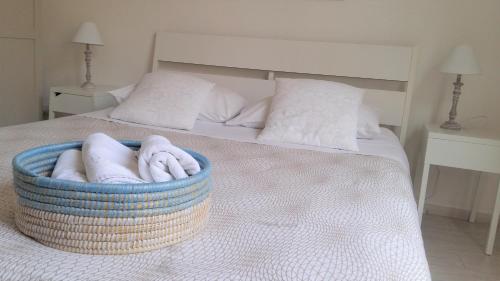 Appartamenti e Camere Silva Trapaniにあるベッド