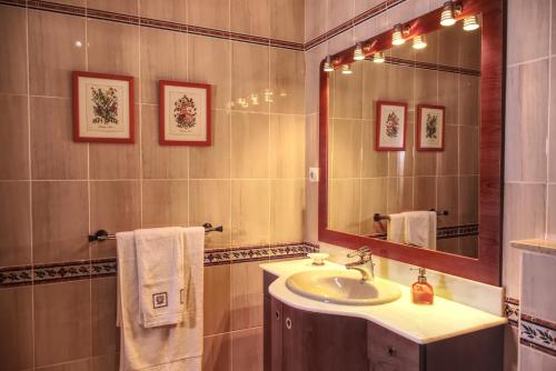 Ванная комната в Hotel La Colina