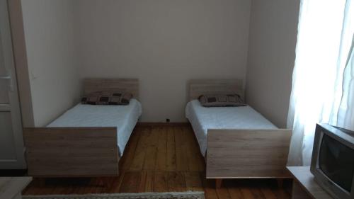Iren Apartmentにあるベッド