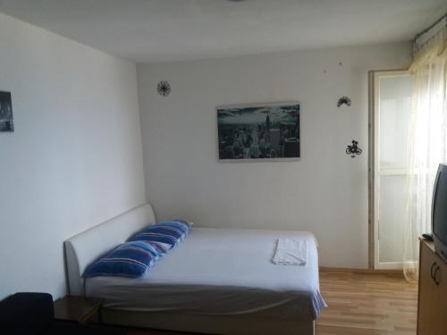 Studio Apartment Ema