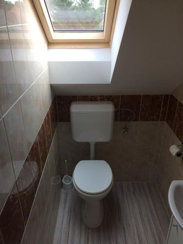 Báró Berg Apartman 9330 Kapuvár, Kölcsey Ferenc utca 1 kép - 3