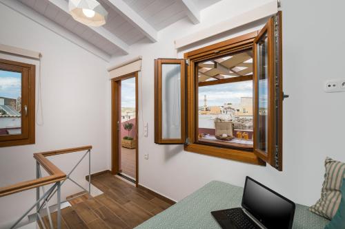 Evlimeni Suites