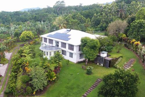 Zahrada ubytování Samoan Highland Hideaway