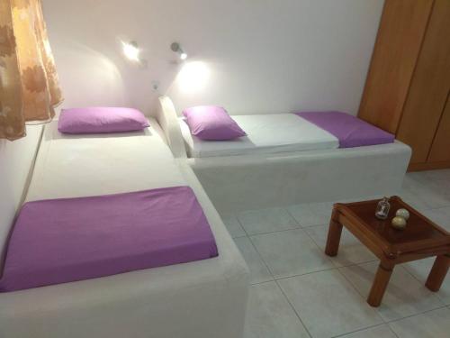 Gallery image of Poseidon Studios in Analipsi