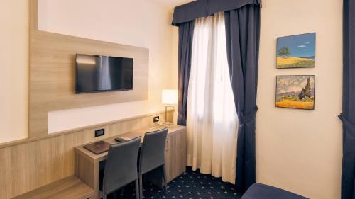 Hotel Roberta Image