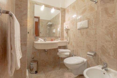 Koupelna v ubytování Hotel Umbria