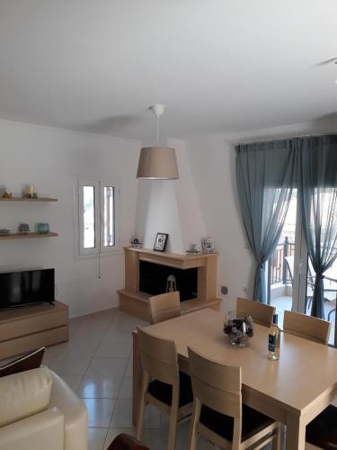 Hermes Holiday Home in the Port of Sivota