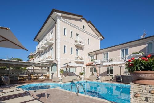 Bazén v ubytování Hotel Luna nebo v jeho okolí