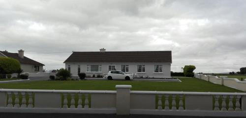 Gallery image of Naomh Colman B&B in Gort