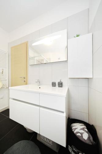 Seabreeze Apartment