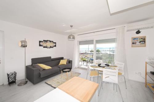 Seabreeze Apartment