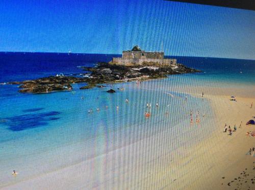 Le sablon 50m plage et centre ville 1 a 4 personnes