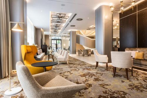 Posezení v ubytování Radisson Blu Béke Hotel, Budapest