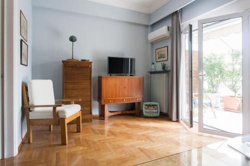 Athens Vintage Apartment - Ilisia