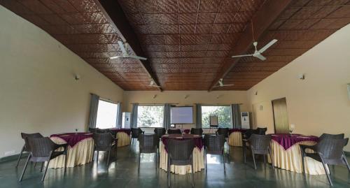 Møde- og/eller konferencelokalet på Riverside By Aahma