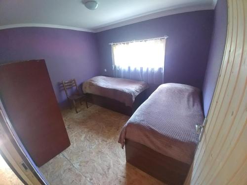 Postel nebo postele na pokoji v ubytování Lali`s Guest House in Juta
