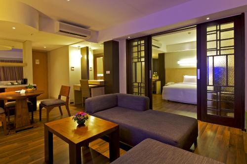 Zona d'estar a Bintang Kuta Hotel