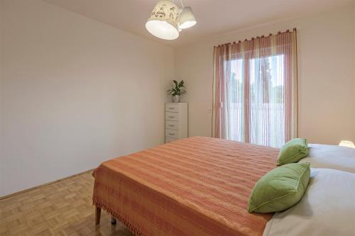 Colosseum Apartment