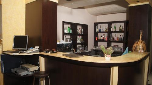 Μια τηλεόραση ή/και κέντρο ψυχαγωγίας στο Bristol Hotel Tirana