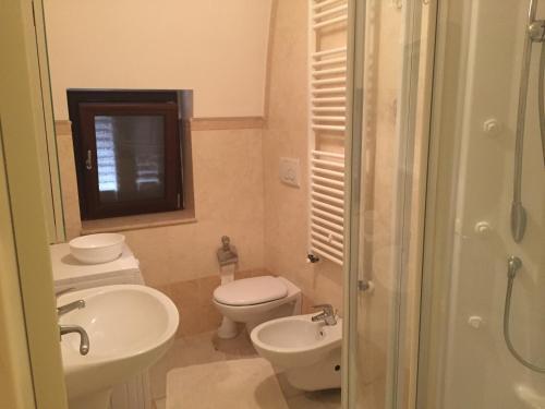 Koupelna v ubytování I trulli di nonna Rosa