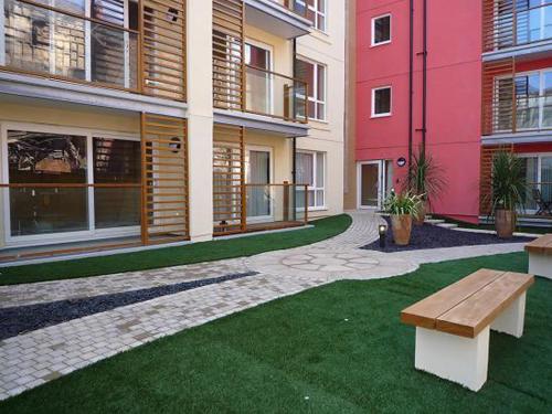 アパートメントが所在する建物