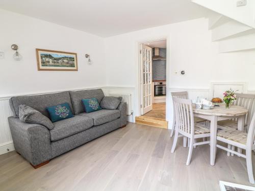 Gallery image of Sunny Cottage in Torpoint