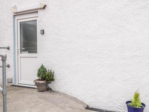 2 Park Nook Close – Photos 2