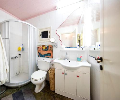Ванна кімната в Stone house with a magical view