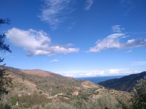 a view of auliculiculiculiculiculiculiculiculiculiculiculic at L'Uliveto in Reitano