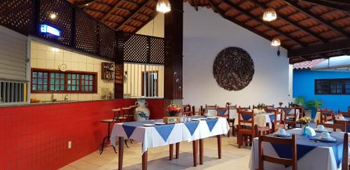 Hotel Residencial do Mirante 레스토랑 또는 맛집