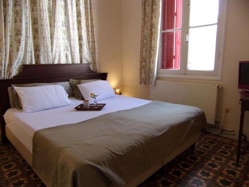 Finestra Rossa old town vintage house