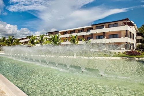 Kolam renang di atau dekat dengan Catalonia Royal Bavaro - All Inclusive - Adults Only