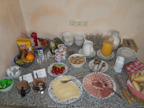 Opciones de desayuno disponibles en Zum Belzenikel