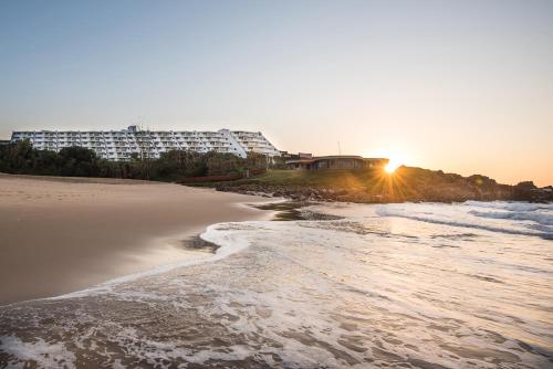 a view of the beach with condos in the background at First Group La Cote D'Azur in Margate