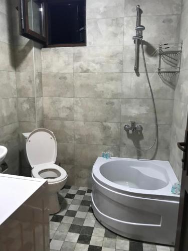 Bilik mandi di Eco House