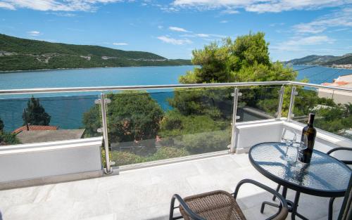 Fotografie z fotogalerie ubytování Villa Lajna v destinaci Neum