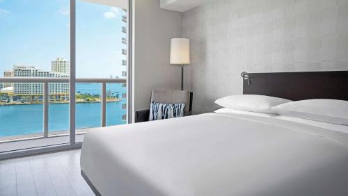 Hyatt Centric Brickell Miami Image