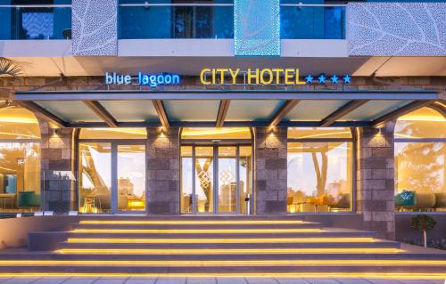 Exteriér nebo vchod ubytování Blue Lagoon City Hotel