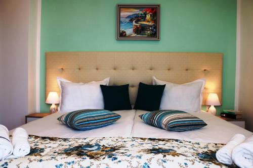 Легло или легла в стая в Sea Port CELEBRITY Apartment - Lets4Holiday