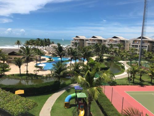 Bazén v ubytování Porta maris resort nebo v jeho okolí